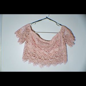 PERMANENTLY CLOSING Off the shoulder top lace pink